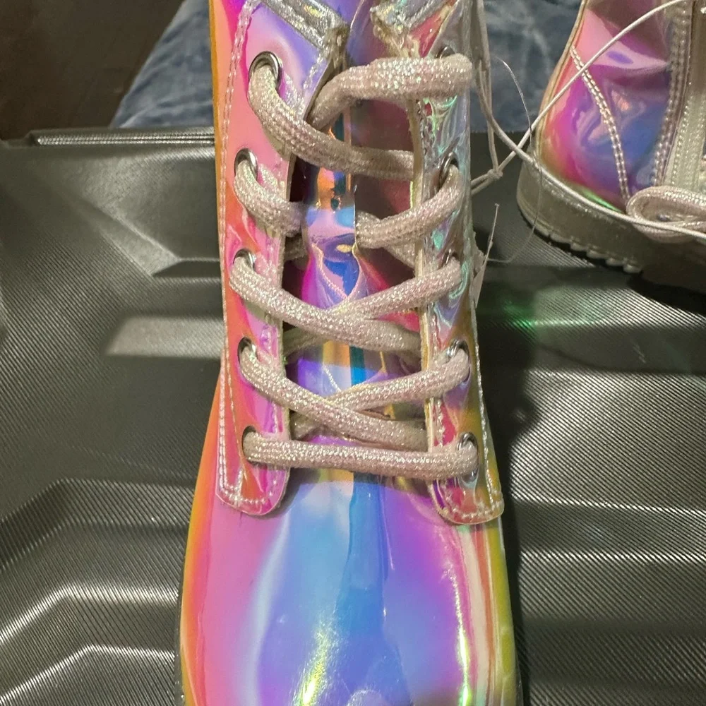 The Children’s Place Girls Holographic Combat boots - NWT